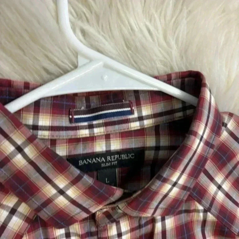 Banana republic slim fit red brown blue plaid pearl button western shirt Large